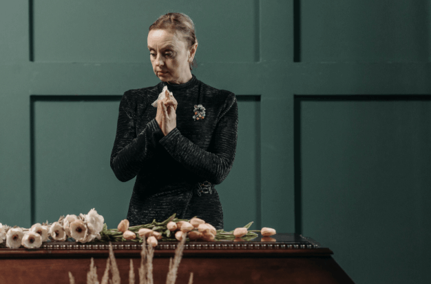 What happens to bank account when someone dies without a will UK