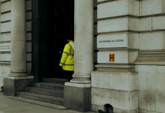 What is the HMRC Warning for Anyone With Over £3,500 in Savings