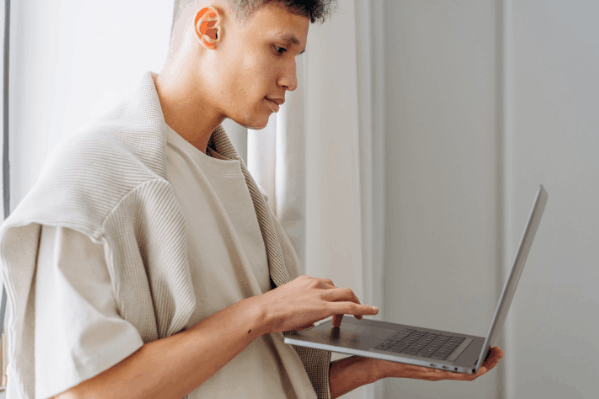 What Happens During a Universal Credit Claim Review